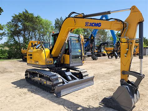 xcmg excavator dealer near me